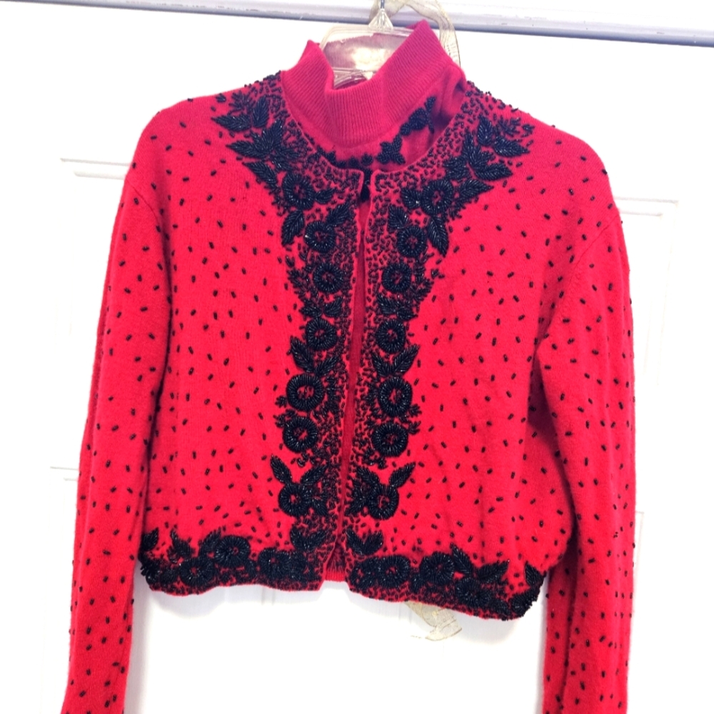 BCBG PARIS Beaded Sweater Twin Set Sz Small